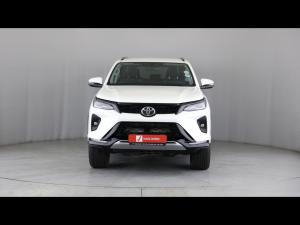 Toyota Fortuner 2.4GD-6 auto - Image 4