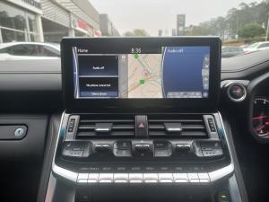 Toyota Land Cruiser 300 3.3D GR-Sport - Image 13