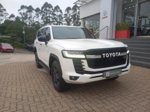 Toyota Land Cruiser 300 3.3D GR-Sport - Image 1