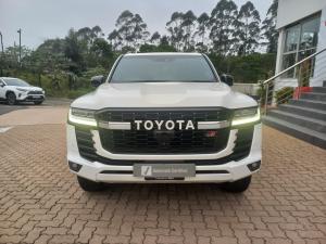 Toyota Land Cruiser 300 3.3D GR-Sport - Image 4