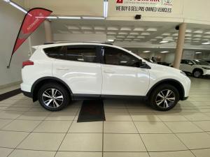 Toyota RAV4 2.0 GX automatic - Image 3