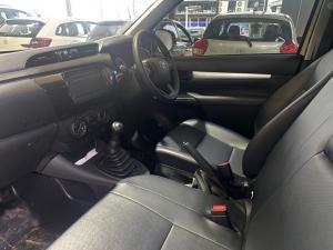 Toyota Hilux 2.0 VvtiP/U Single Cab - Image 7