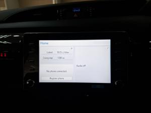 Toyota Hilux 2.4 GD-6 Raider 4X4 automaticD/C - Image 14