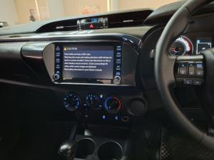 Toyota Hilux 2.8 GD-6 RB Raider automaticE/CAB - Image 14
