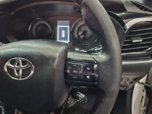 Toyota Hilux 2.8 GD-6 RB Raider automaticE/CAB - Image 9