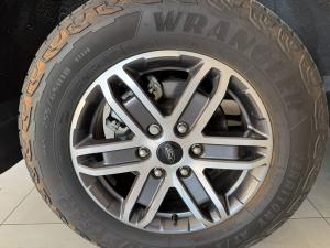 Ford Everest 2.0D BI-TURBO Sport 4X4 automatic - Image 11