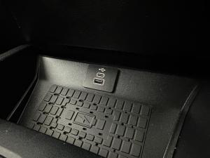 Ford Ranger 2.0D XLT 4X4 automatic D/C - Image 8