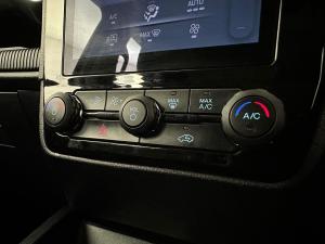 Ford Ranger 2.0D XLT 4X4 automatic D/C - Image 9