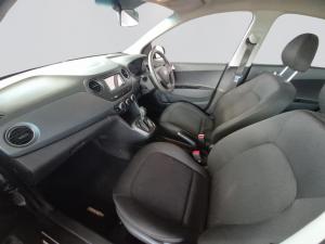 Hyundai Grand i10 1.25 Fluid automatic - Image 3