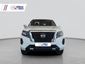 Nissan Navara 2.5DDTI LE/LE Plus automatic D/C - Image 2