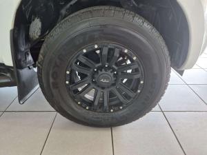 Isuzu KB 250 D-TEQ HO HI RiderD/C - Image 19