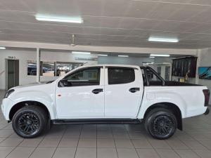 Isuzu KB 250 D-TEQ HO HI RiderD/C - Image 2