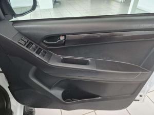 Isuzu KB 250 D-TEQ HO HI RiderD/C - Image 8