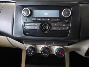 Renault Triber 1.0 Expression / Life - Image 14