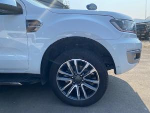 Ford Everest 2.0Bi-Turbo 4WD Limited - Image 5