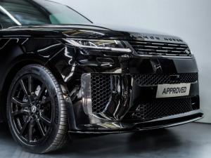 Land Rover Range Rover Sport 4.4 SV+ - Image 3
