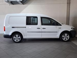Volkswagen Caddy Maxi 2.0TDI crew bus - Image 3