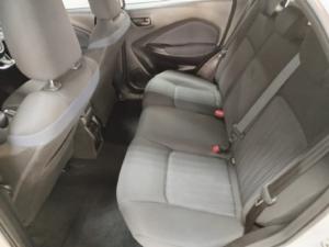 Toyota Starlet 1.5 XS auto - Image 12