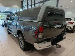 Toyota Hilux 2.8GD-6 double cab 4x4 Raider auto - Image 3