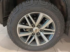 Toyota Hilux 2.8GD-6 double cab 4x4 Raider auto - Image 8