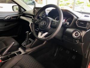 Toyota Urban Cruiser 1.5 XR manual - Image 11