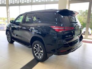 Toyota Fortuner 2.4GD-6 4x4 - Image 6