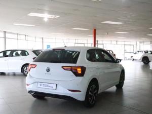 Volkswagen Polo hatch 1.0TSI Life auto - Image 29