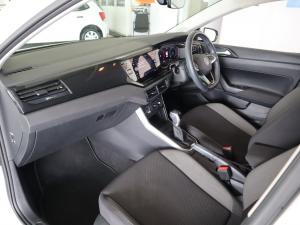 Volkswagen Polo hatch 1.0TSI Life auto - Image 47