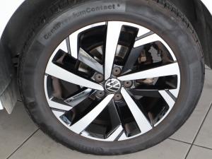 Volkswagen Polo hatch 1.0TSI Life auto - Image 50