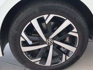 Volkswagen Polo hatch 1.0TSI Life auto - Image 51