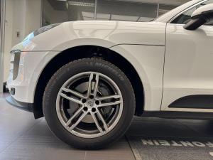 Porsche Macan S - Image 4