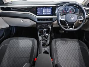 Volkswagen Polo sedan 1.0TSI Life - Image 9