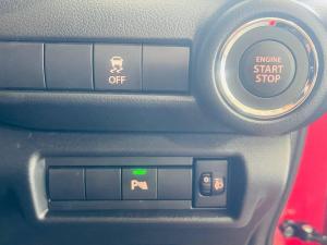 Suzuki Swift 1.2 GLX auto - Image 16