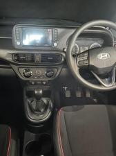 Hyundai Grand i10 1.0 Premium hatch - Image 10