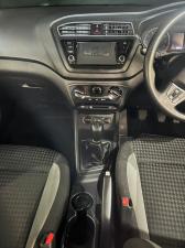 Hyundai i20 1.2 Motion - Image 9