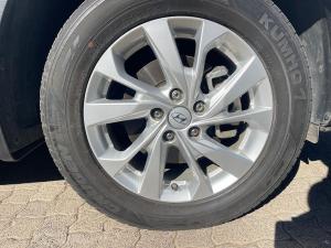 Hyundai Tucson 2.0 Premium - Image 10