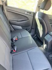 Hyundai Tucson 2.0 Premium - Image 13