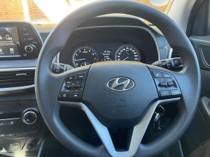 Hyundai Tucson 2.0 Premium - Image 14