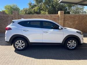 Hyundai Tucson 2.0 Premium - Image 4