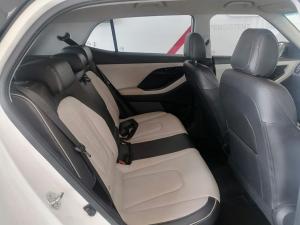 Hyundai Creta 1.5D Executive - Image 11