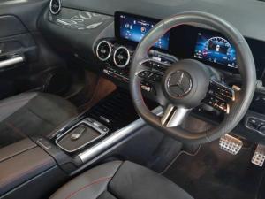 Mercedes-Benz GLA GLA200 Progressive - Image 16