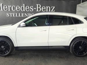 Mercedes-Benz GLA GLA200 Progressive - Image 4