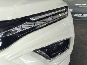 Toyota Urban Cruiser 1.5 XR manual - Image 4