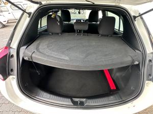 Toyota Yaris 1.5 Xs - Image 17