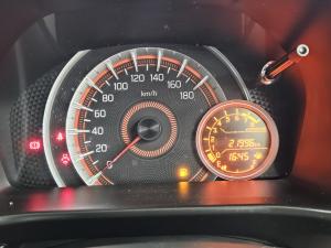 Toyota Vitz 1.0 XR manual - Image 9