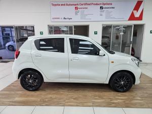 Toyota Vitz 1.0 XR manual - Image 3