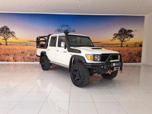 Toyota Land Cruiser 79 4.5D-4D V8 double cab LX - Image 1