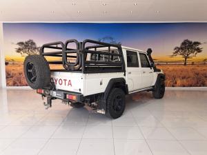 Toyota Land Cruiser 79 4.5D-4D V8 double cab LX - Image 2