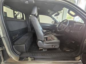 Toyota Hilux 2.8GD-6 Xtra cab Legend auto - Image 12