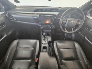 Toyota Hilux 2.8GD-6 Xtra cab Legend auto - Image 4